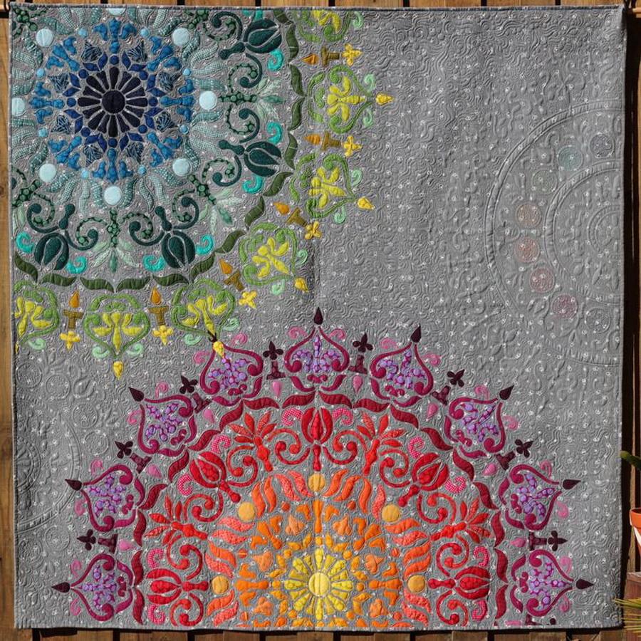 Hoffman Fabrics Mandalicious Quilt Fabric Kit by Carolyn Murfitt of Free Bird Quilting Designs