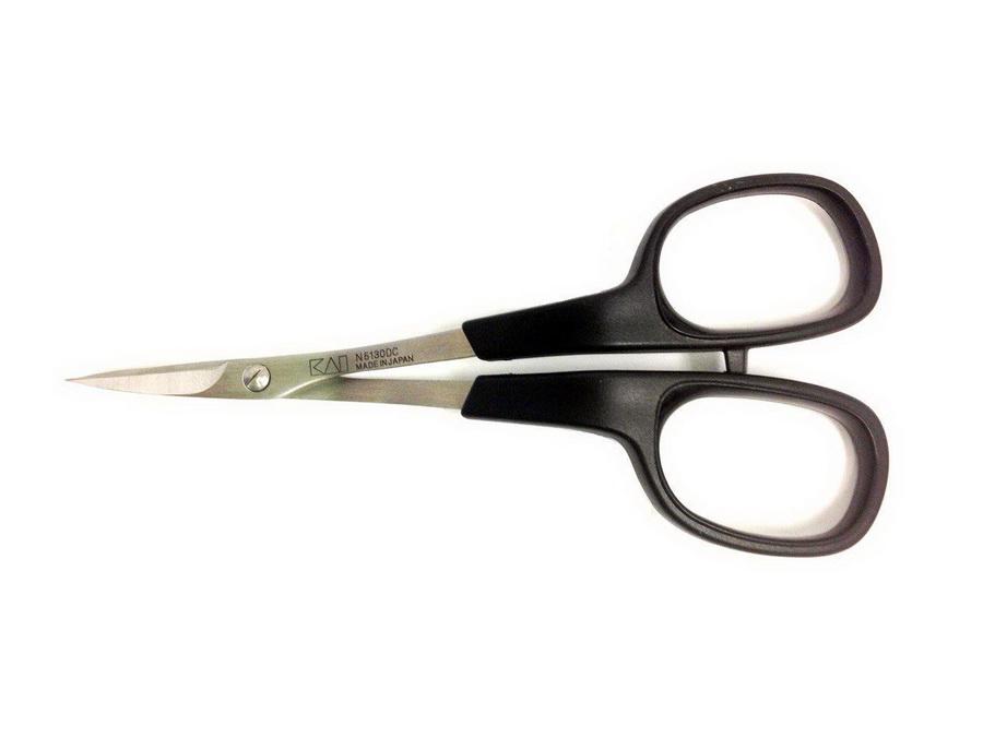 Kai 5130DC 5 Inch Double Curved Embroidery Scissors