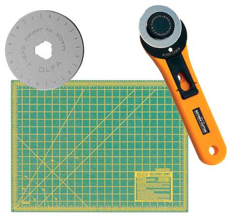 Olfa 45mm Rotary Cutter (RTY-2/G), 18x24 Inch Cutting Mat, 5pack Blades