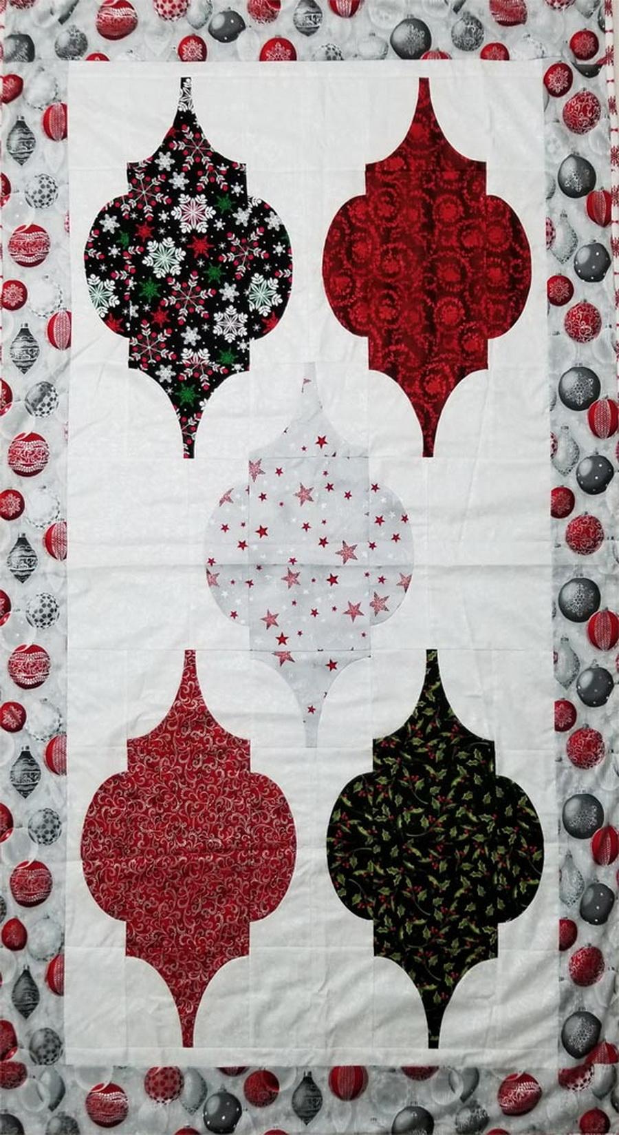 Quilter's Paradise Christmas Ornaments Fabric Kit