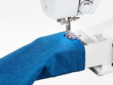 Free Arm Sewing