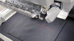 EMBROIDERY CROSSHAIR POSITIONING LASER