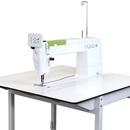 HandiQuilter Moxie ST Sitdown 18 inch Longarm Quilter with Insight Table 