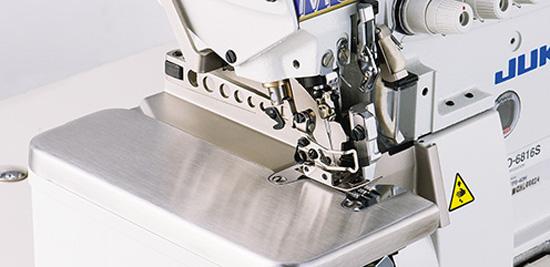 The machine achieves beautifully finished seams of improved quality even when run at a high speed.
