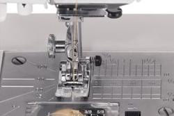 Singer S18 Studio Computerized High Performance Quilting and Sewing Machine