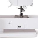 Singer FUTURA XL-550 Sewing, Quilting and Embroidery Machine & 3900 Designs!