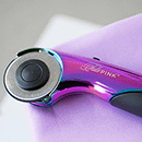 Tula Pink Rotary Cutter 45mm (TP320BR)