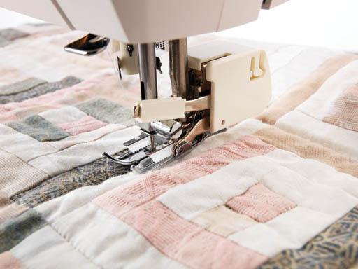 Husqvarna Viking Designer Epic™ 2  Sewing and Embroidery – Austin
