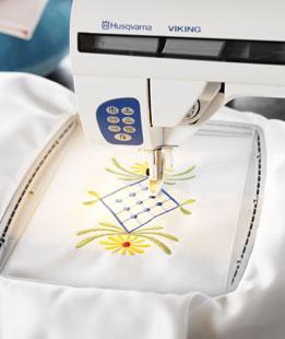 955 E Sewing and Embroidery Machine.
